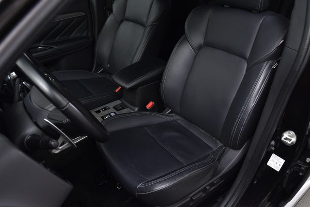 2020 MITSUBISHI OUTLANDER - 11