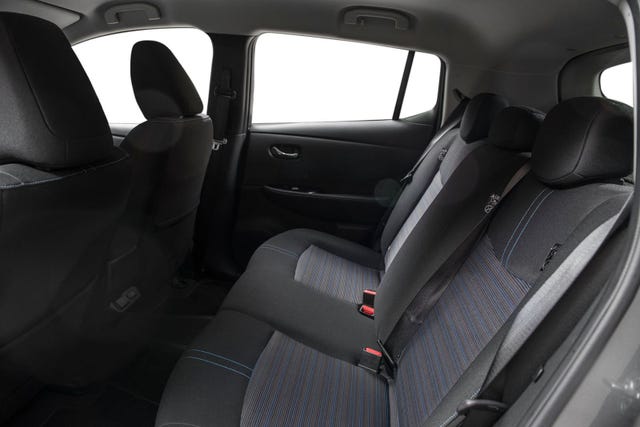 2022 NISSAN LEAF - 13