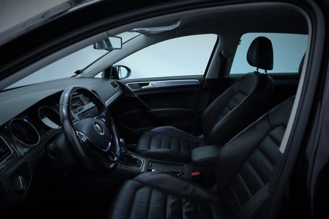 2015 VOLKSWAGEN GOLF - 7