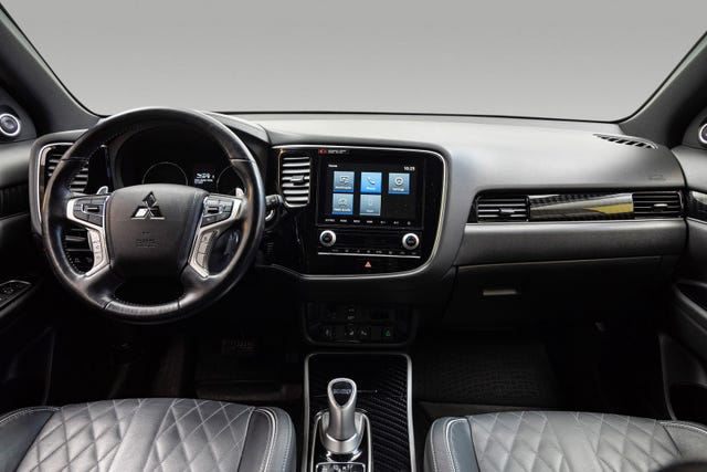2020 MITSUBISHI OUTLANDER - 12