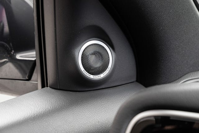 2020 MITSUBISHI OUTLANDER - 25