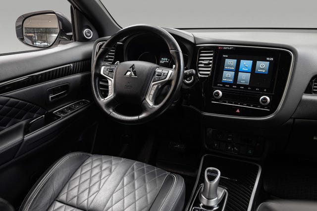 2020 MITSUBISHI OUTLANDER - 28