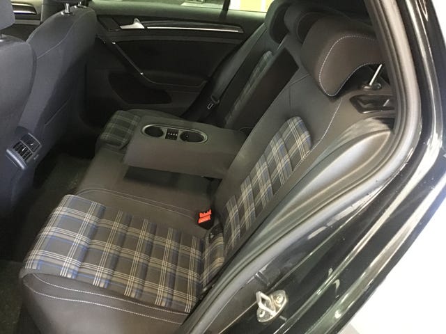 2015 VOLKSWAGEN GOLF - 17