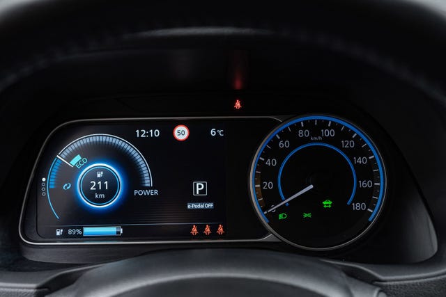 2022 NISSAN LEAF - 14