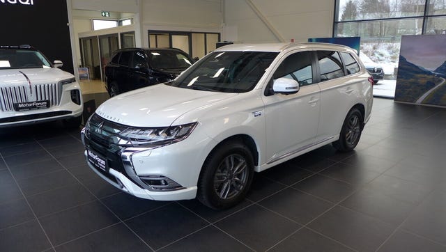 JMBXDGG3WLZ021684 2020 MITSUBISHI OUTLANDER-0