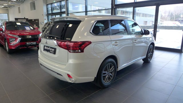 2020 MITSUBISHI OUTLANDER - 7