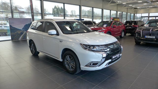 2020 MITSUBISHI OUTLANDER - 9