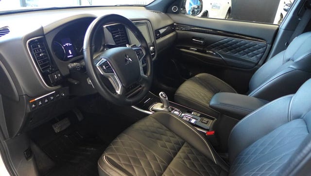 2020 MITSUBISHI OUTLANDER - 14