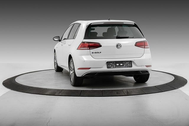 WVWZZZAUZJ8902709 2018 VOLKSWAGEN GOLF-5