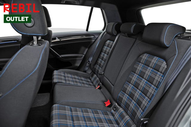 2015 VOLKSWAGEN GOLF - 9