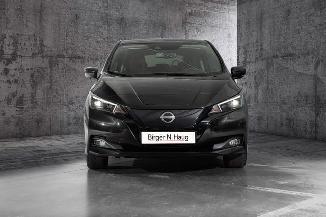 SJNFAAZE1U0165837 2022 NISSAN LEAF-2