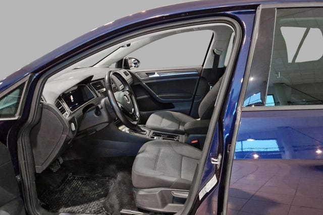 WVWZZZAUZJ8910100 2018 VOLKSWAGEN GOLF-3
