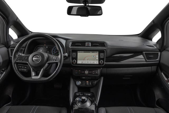 2022 NISSAN LEAF - 13