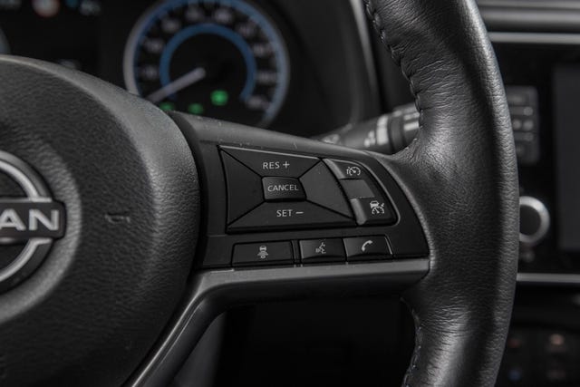 2022 NISSAN LEAF - 16