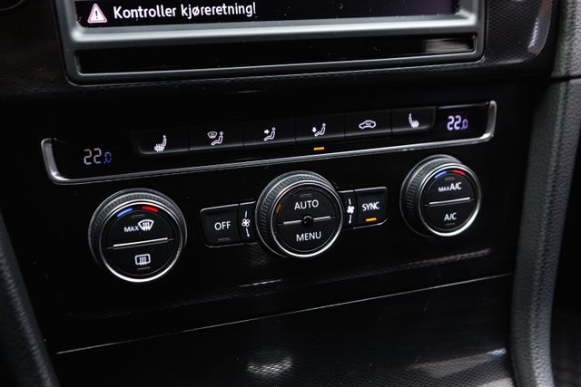 2015 VOLKSWAGEN GOLF - 22