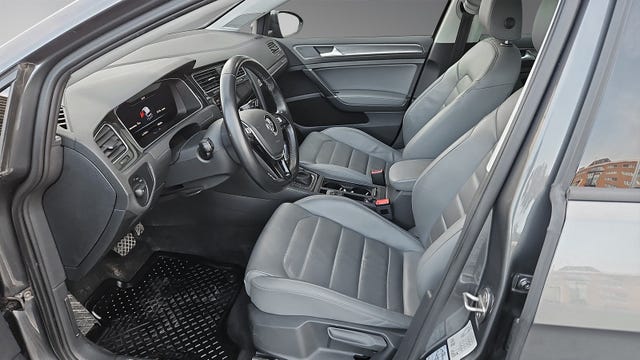 2018 VOLKSWAGEN GOLF - 8