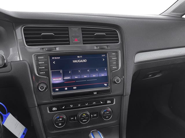 2015 VOLKSWAGEN GOLF - 17