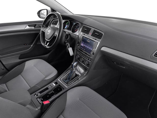 2015 VOLKSWAGEN GOLF - 9