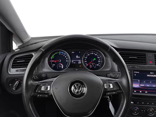 2015 VOLKSWAGEN GOLF - 10