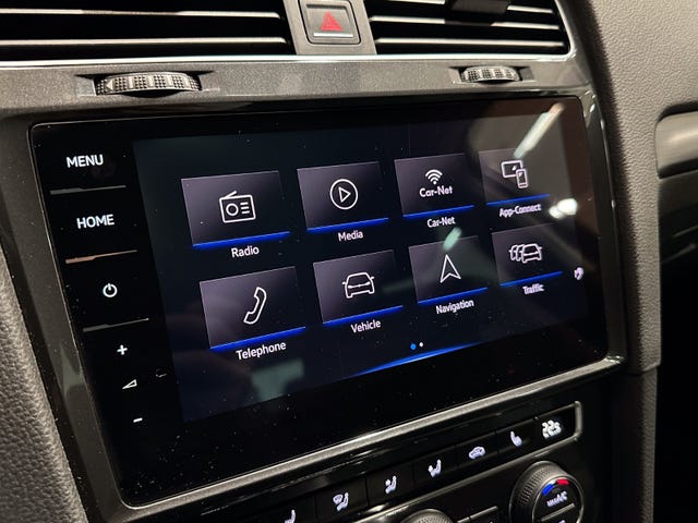 2018 VOLKSWAGEN GOLF - 29