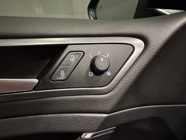 2018 VOLKSWAGEN GOLF - 20