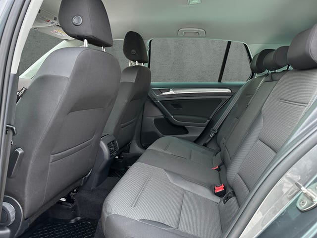 2019 VOLKSWAGEN GOLF - 17