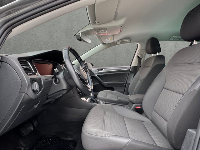 2019 VOLKSWAGEN GOLF - 13
