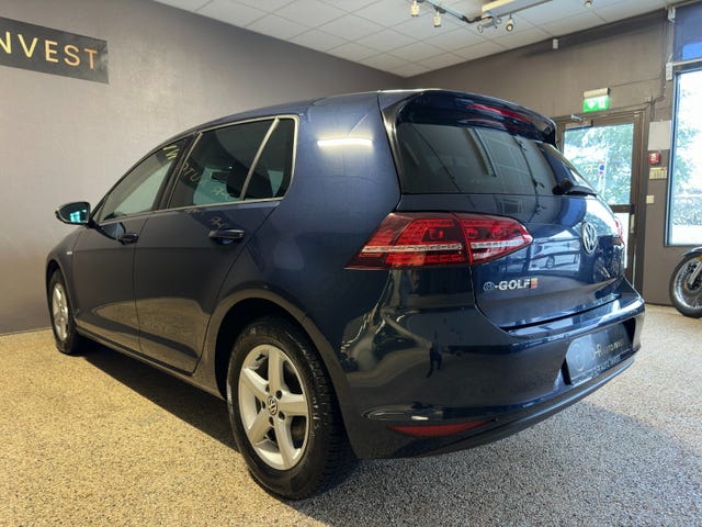 2015 VOLKSWAGEN GOLF - 10