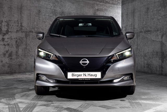 SJNFAAZE1U0167272 2022 NISSAN LEAF-2