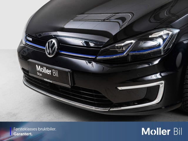 WVWZZZAUZJW903577 2018 VOLKSWAGEN GOLF-4