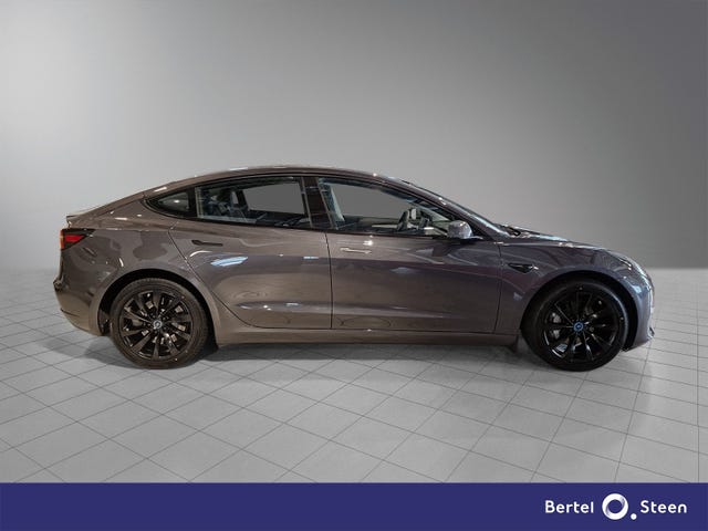 2022 TESLA MODEL 3 - 17