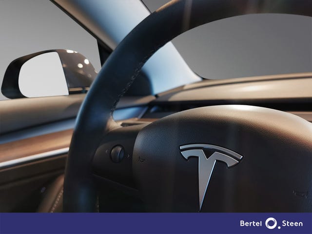 2022 TESLA MODEL 3 - 33
