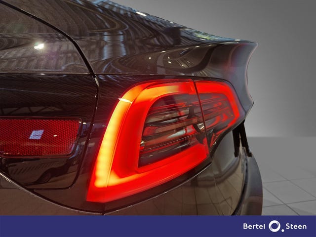 2022 TESLA MODEL 3 - 7