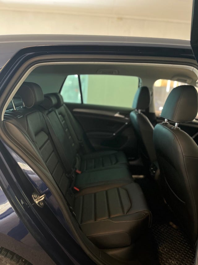 2018 VOLKSWAGEN GOLF - 38