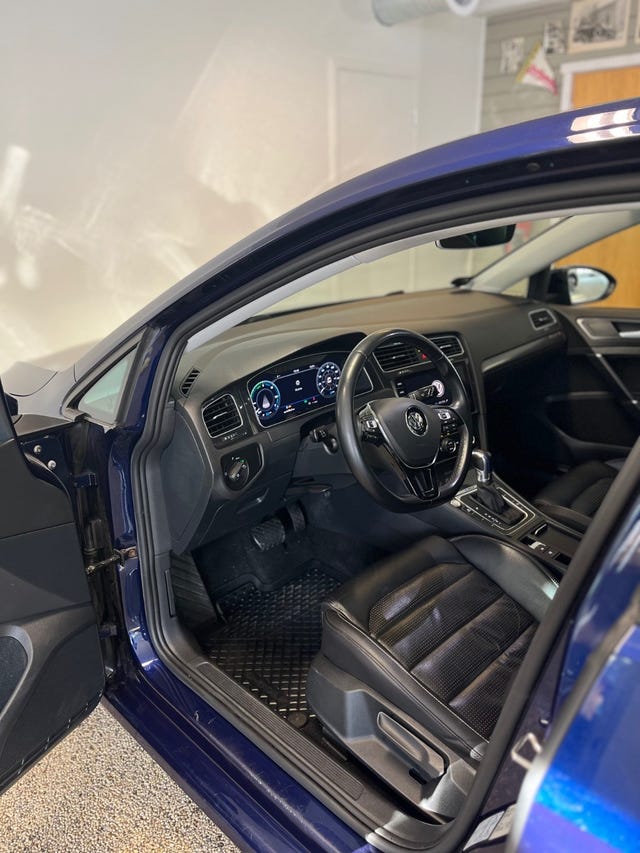2018 VOLKSWAGEN GOLF - 14