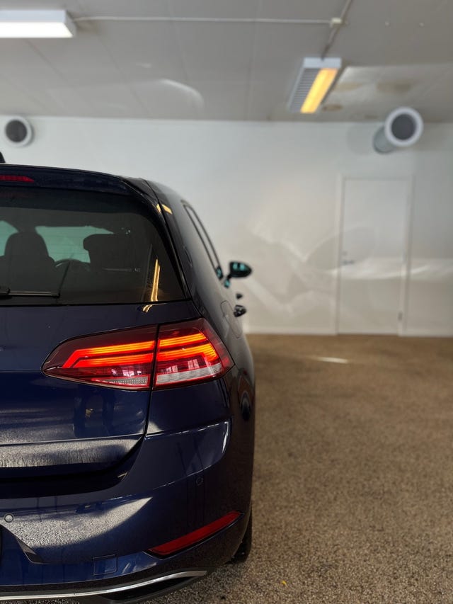 2018 VOLKSWAGEN GOLF - 10