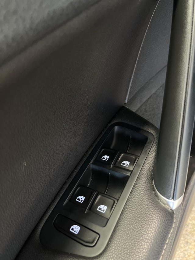 2018 VOLKSWAGEN GOLF - 13