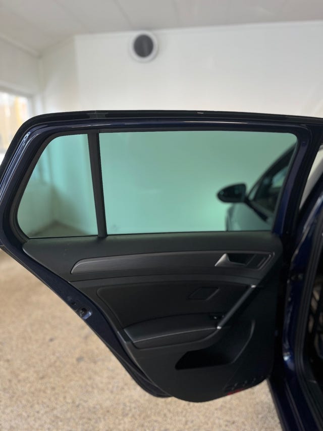 2018 VOLKSWAGEN GOLF - 31