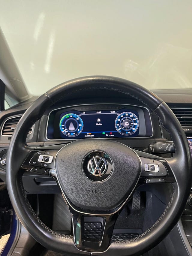 2018 VOLKSWAGEN GOLF - 17