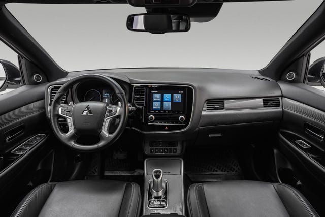 2020 MITSUBISHI OUTLANDER - 11