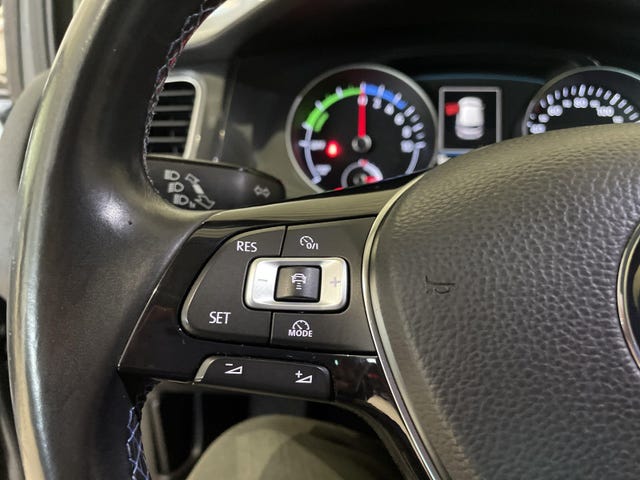 2018 VOLKSWAGEN GOLF - 11