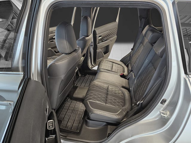 2020 MITSUBISHI OUTLANDER - 7