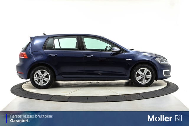 WVWZZZAUZKW915332 2019 VOLKSWAGEN GOLF-3