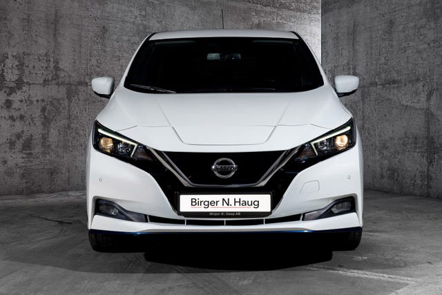 SJNFAAZE1U0104900 2020 NISSAN LEAF-2