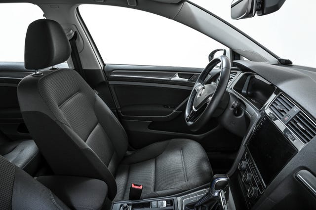 2019 VOLKSWAGEN GOLF - 21