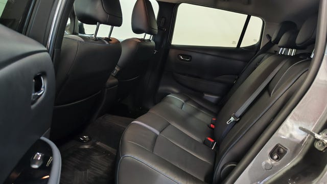 2020 NISSAN LEAF - 28