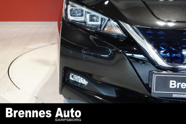 2020 NISSAN LEAF - 9