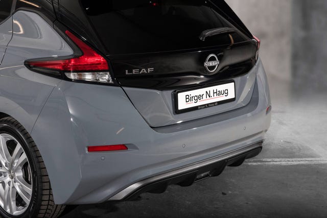 2022 NISSAN LEAF - 7
