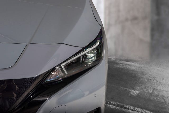 SJNFAAZE1U0175504 2022 NISSAN LEAF-2