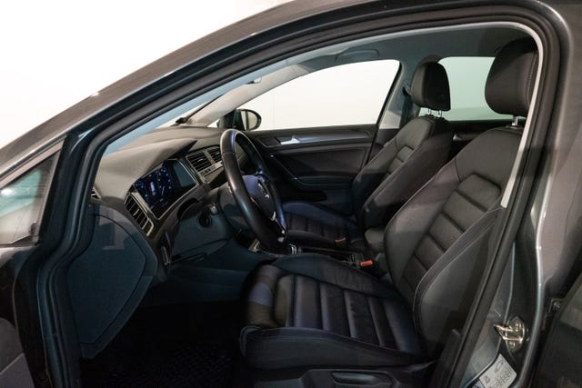 2019 VOLKSWAGEN GOLF - 7